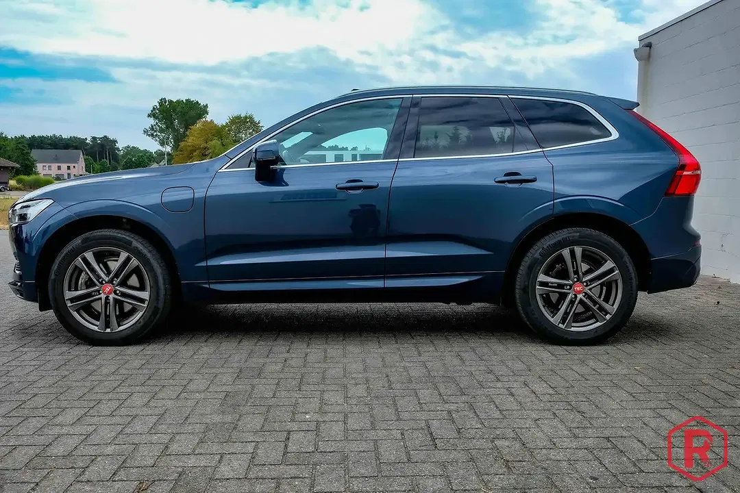 Volvo XC60 - Thumbnail 8