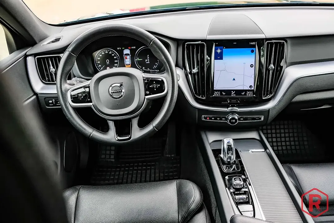 Volvo XC60 - Thumbnail 9