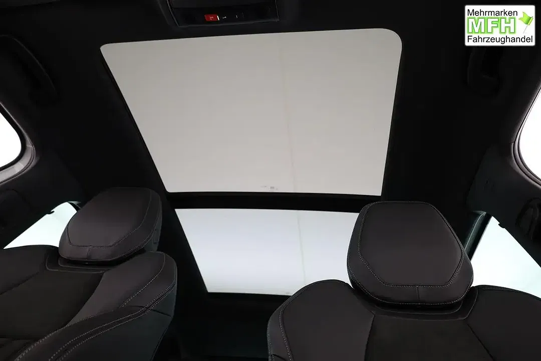 Skoda Karoq - Thumbnail 10