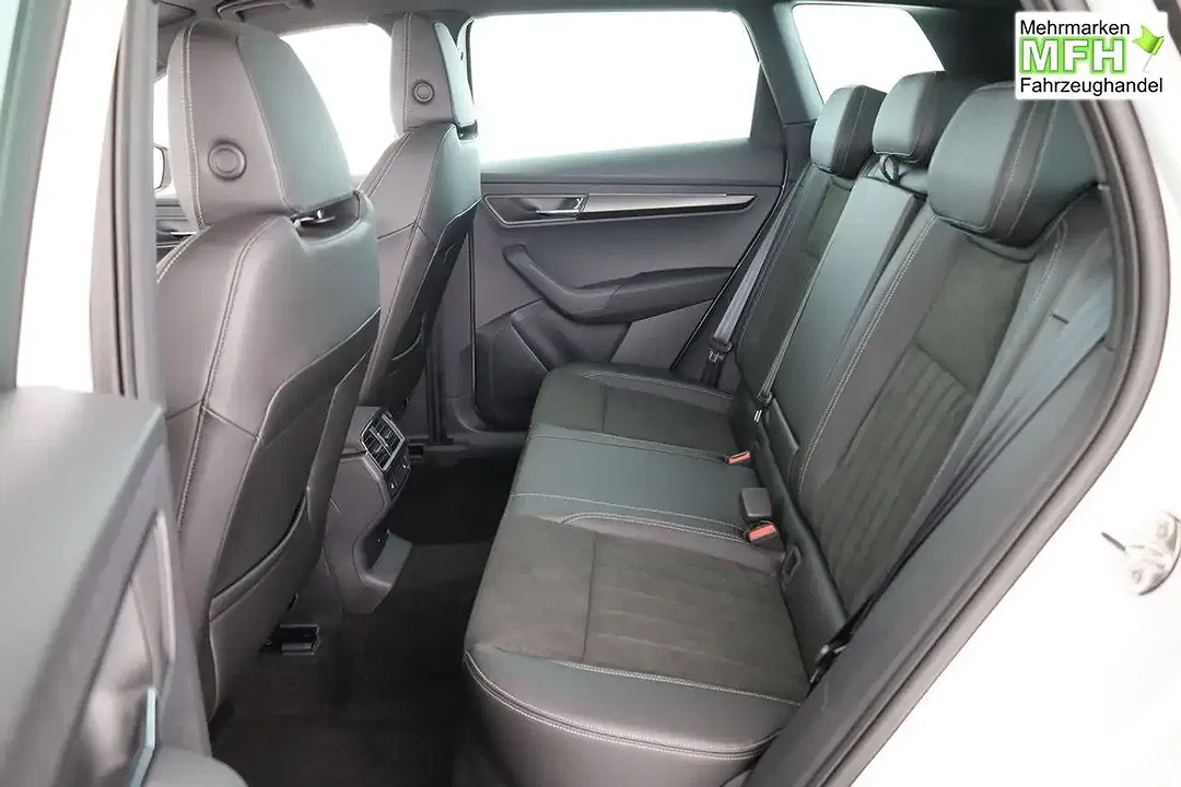 Skoda Karoq - Thumbnail 12