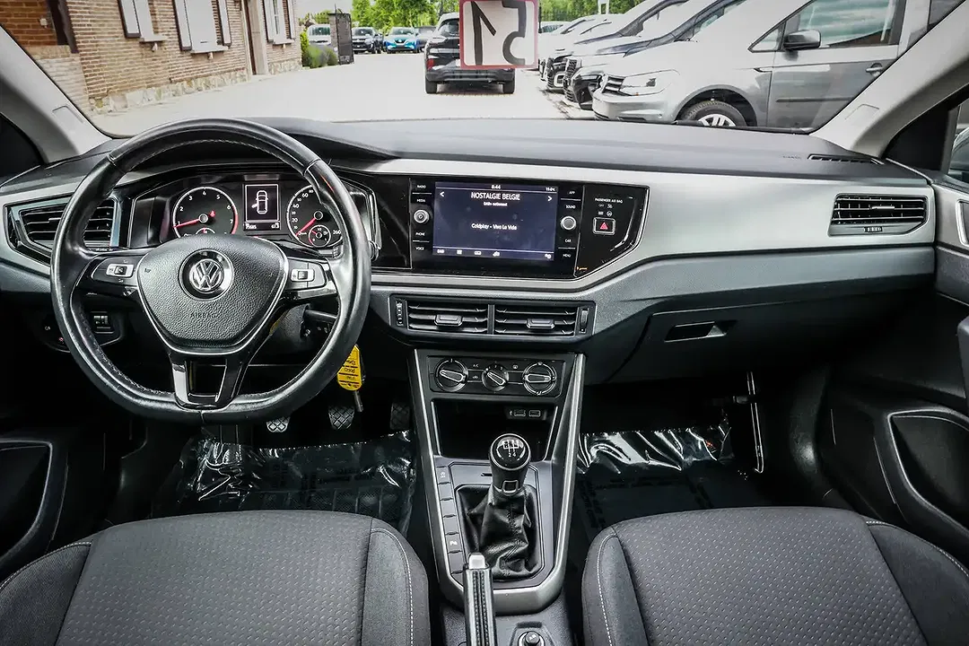 Volkswagen Polo - Thumbnail 16