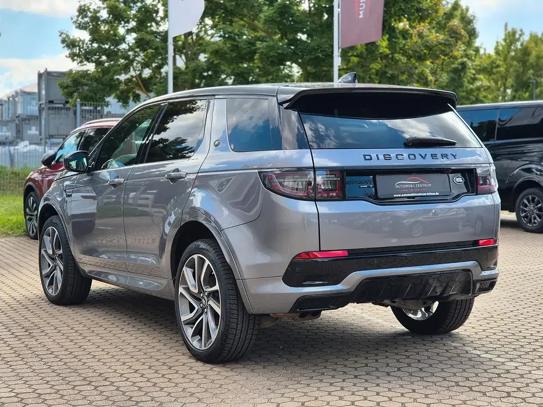 Land Rover Discovery Sport - Thumbnail 4