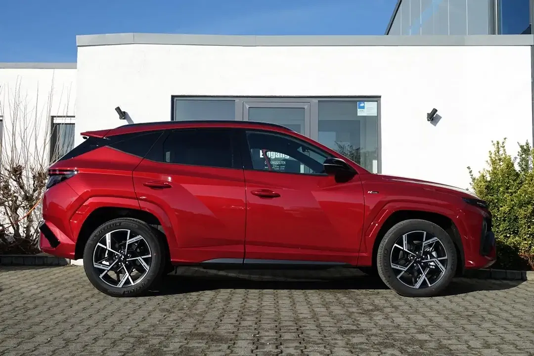 Hyundai TUCSON - Thumbnail 2