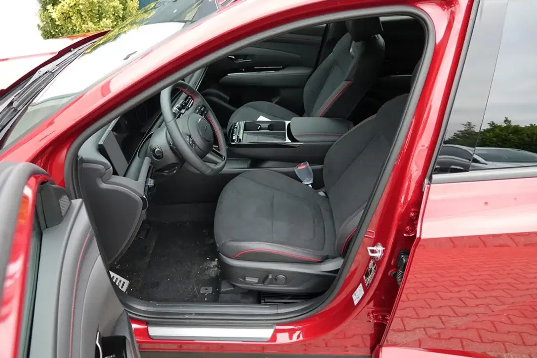 Hyundai TUCSON - Thumbnail 8