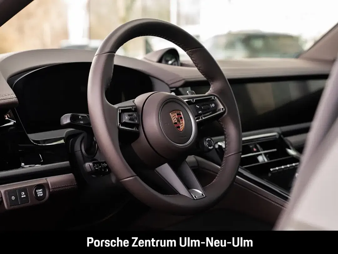 Porsche Panamera - Thumbnail 6