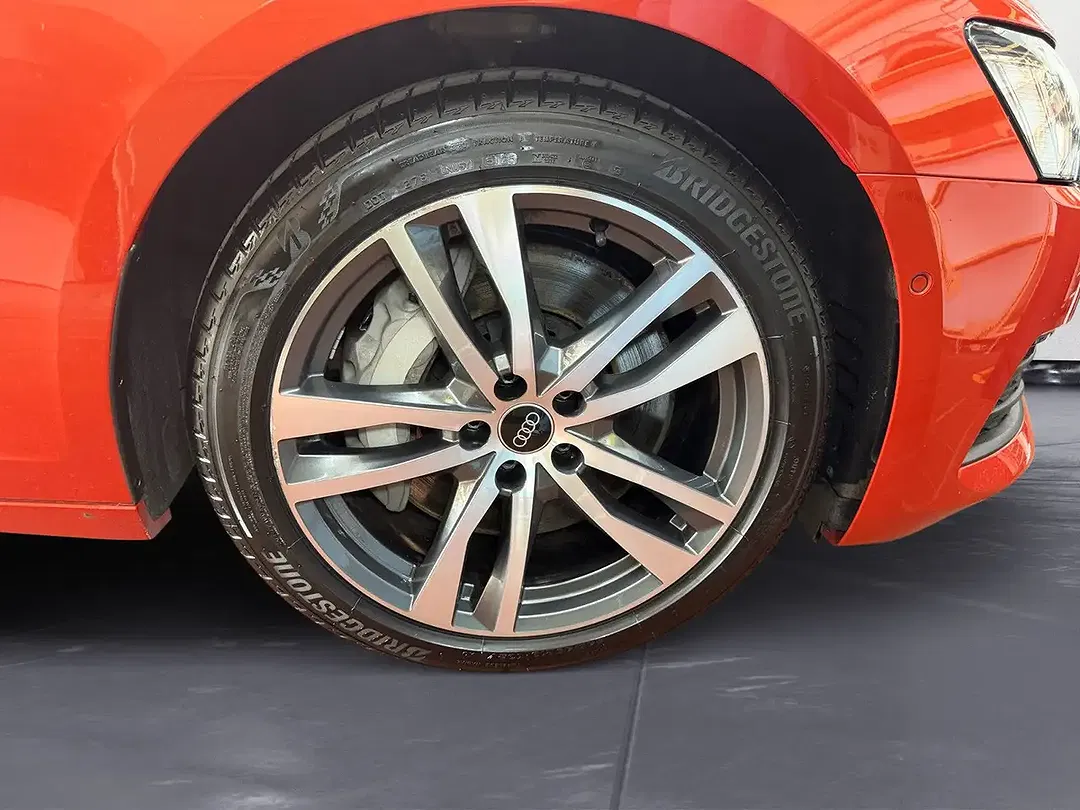 Audi A6 - Thumbnail 11