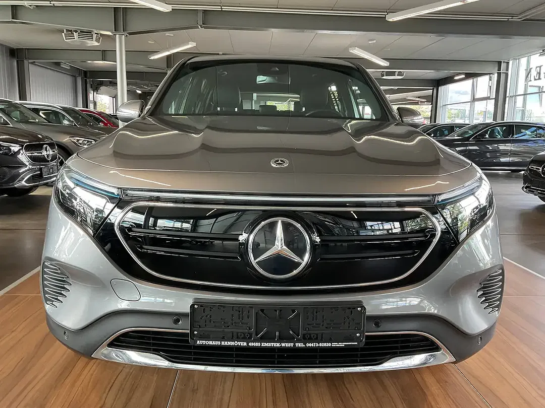 Mercedes-Benz EQB 250 - Thumbnail 4