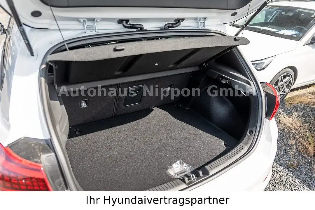Hyundai i30 - Thumbnail 11