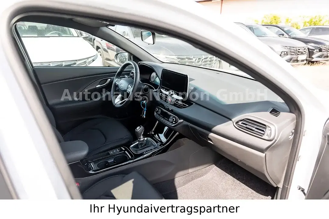 Hyundai i30 - Thumbnail 12