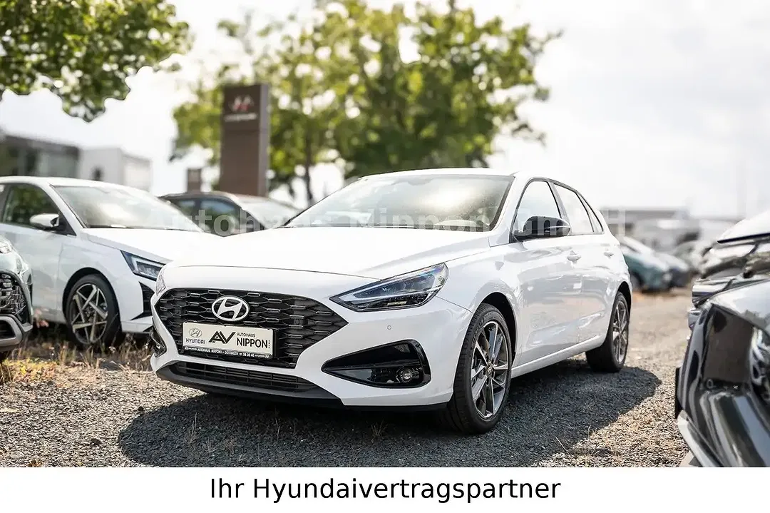 Hyundai i30 - Thumbnail 3