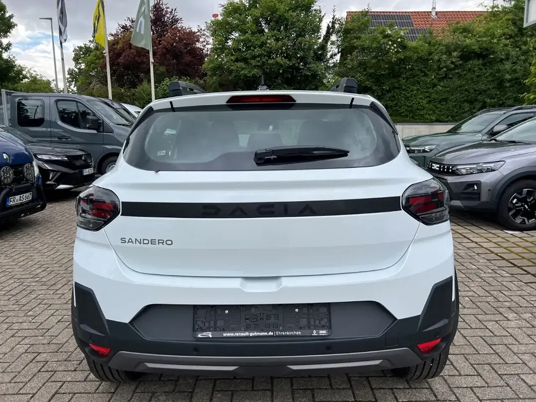 Dacia Sandero - Thumbnail 12