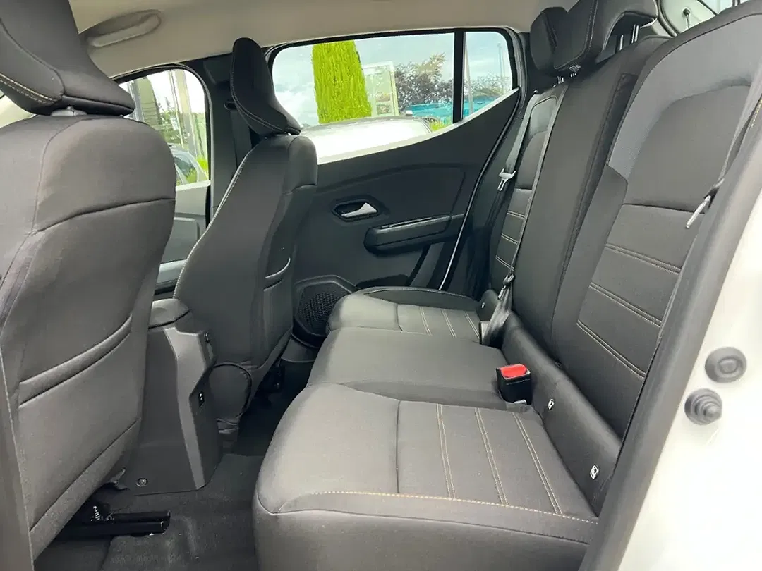Dacia Sandero - Thumbnail 7