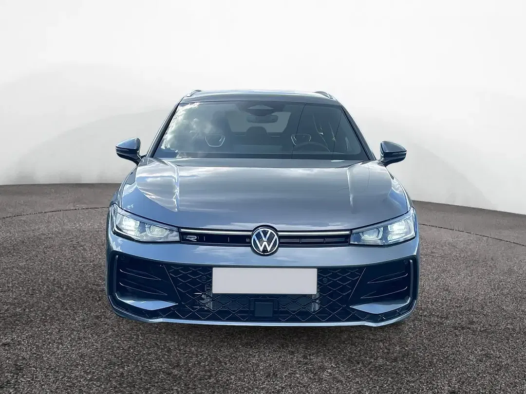 Volkswagen Passat Variant - Thumbnail 2