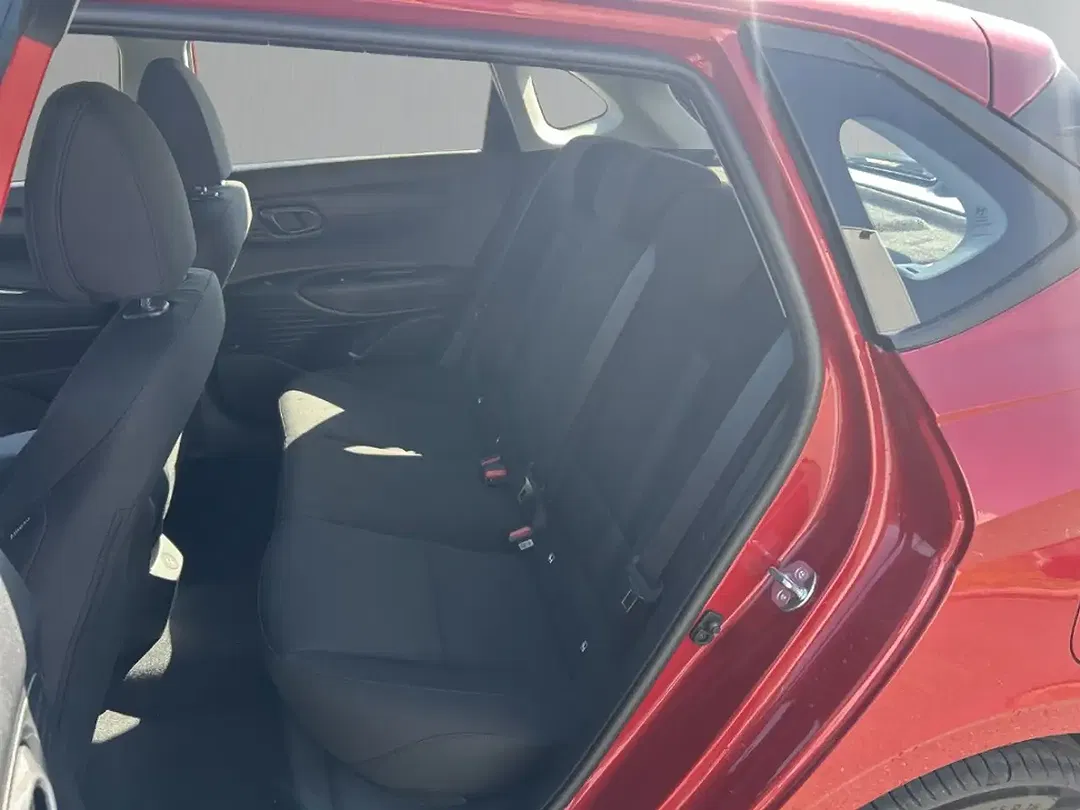 Hyundai i20 - Thumbnail 8