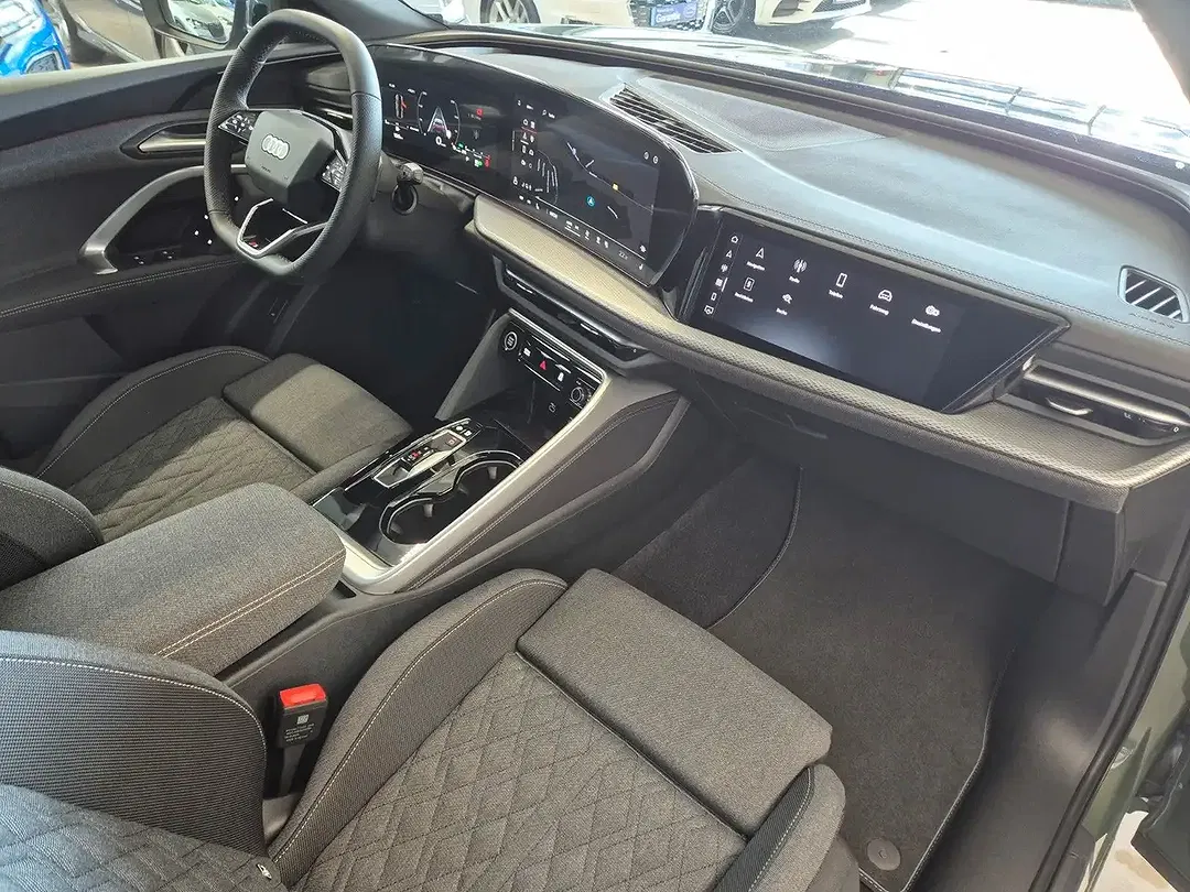 Audi Q5 - Thumbnail 10