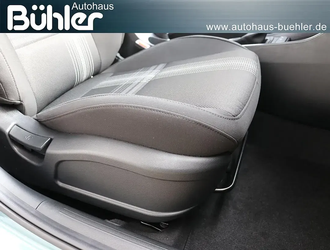 Hyundai i20 - Thumbnail 15