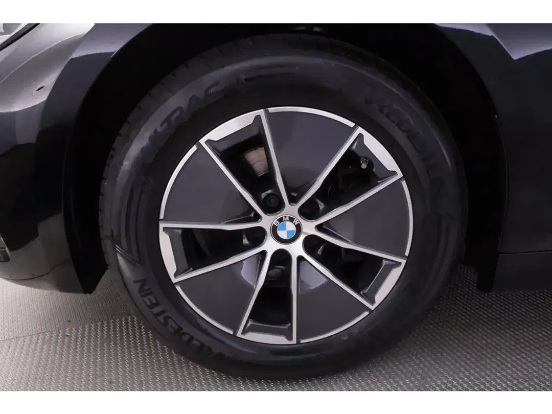 BMW 318 - Thumbnail 14