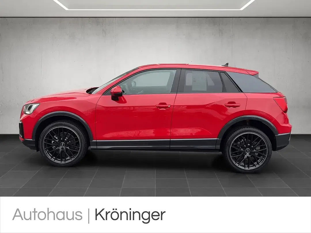 Audi Q2 - Thumbnail 3