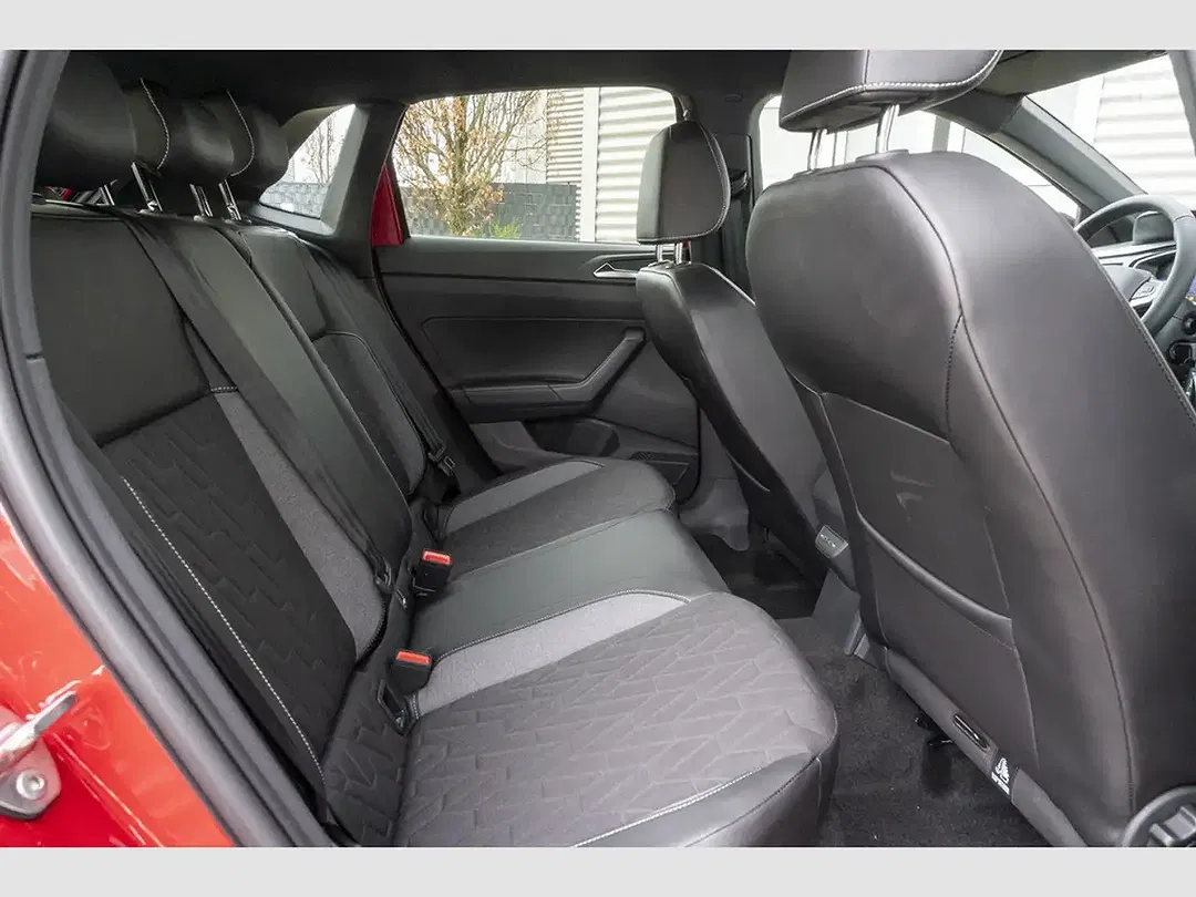 Volkswagen Polo - Thumbnail 10
