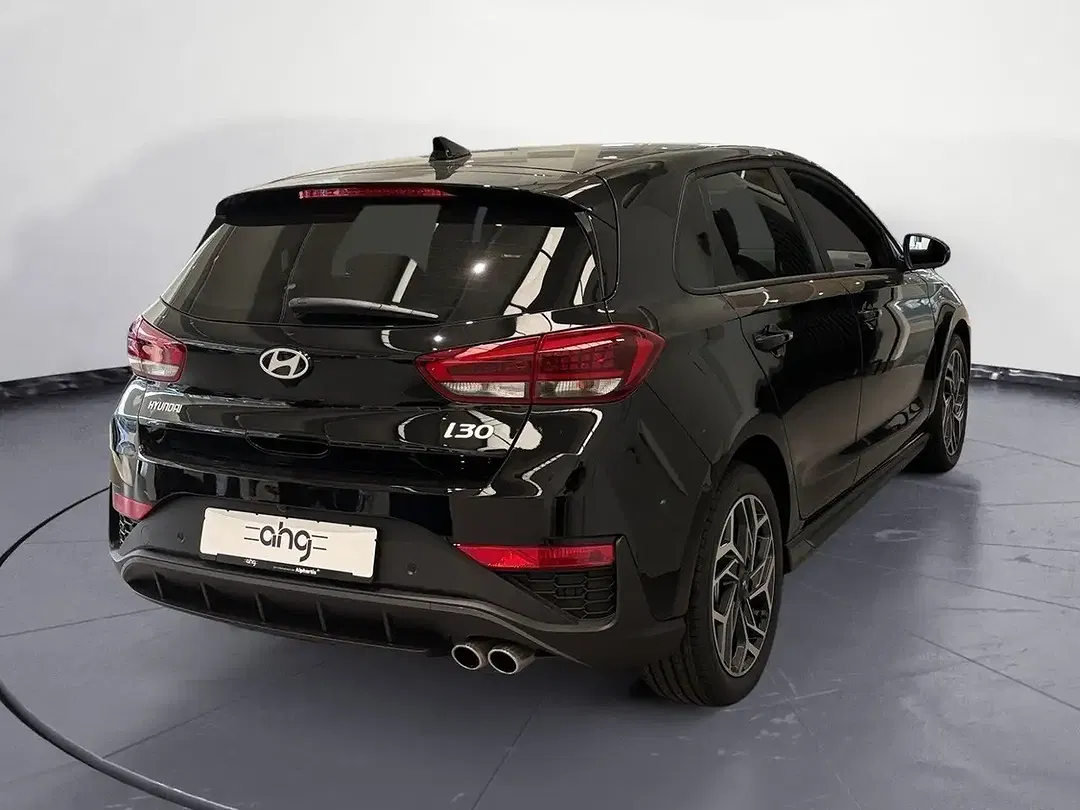 Hyundai i30 - Thumbnail 2