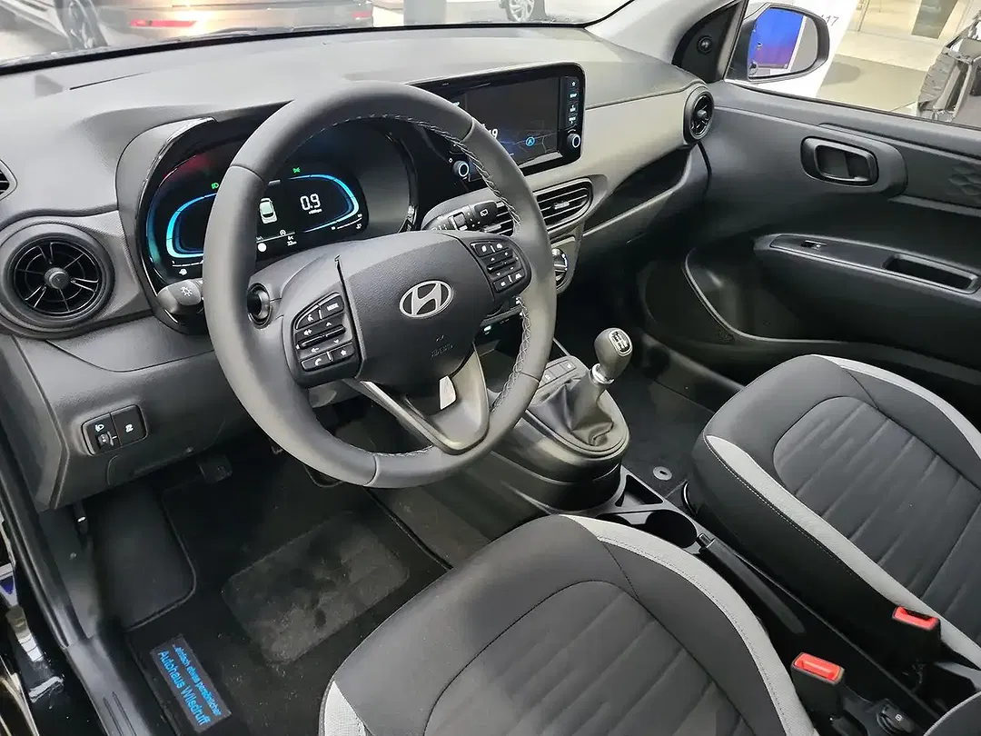 Hyundai i10 - Thumbnail 10
