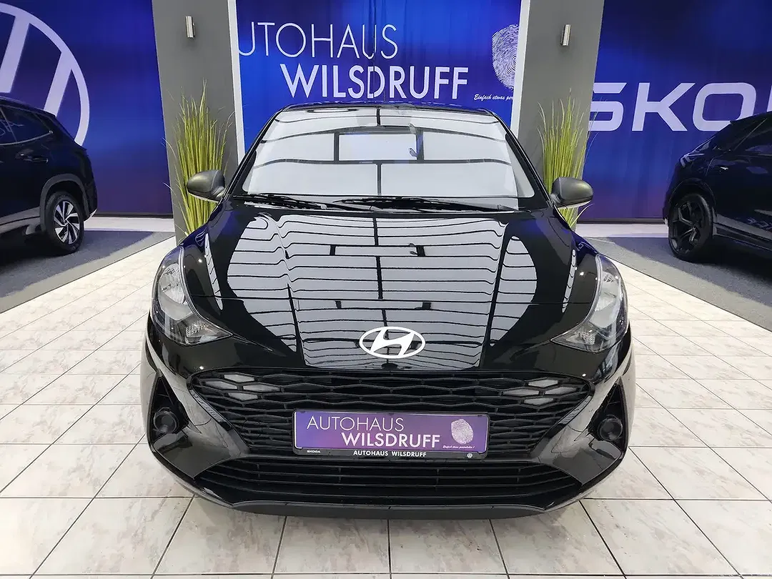 Hyundai i10 - Thumbnail 3