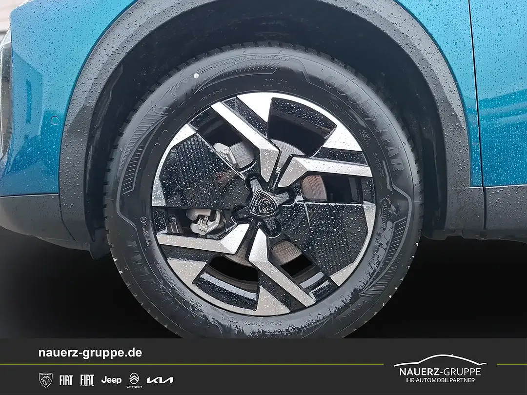 Peugeot 2008 - Thumbnail 5