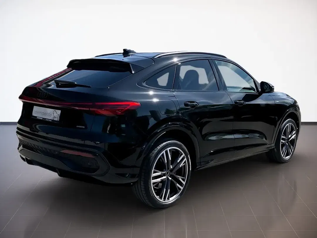 Audi Q5 - Thumbnail 3