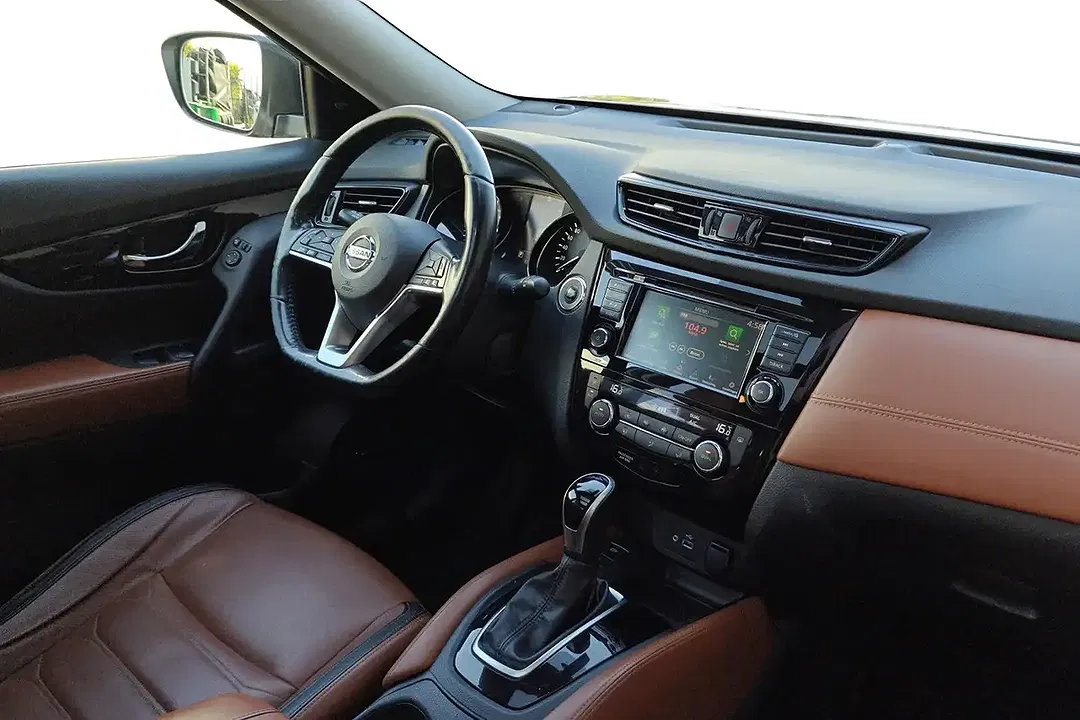 Nissan X-Trail - Thumbnail 2