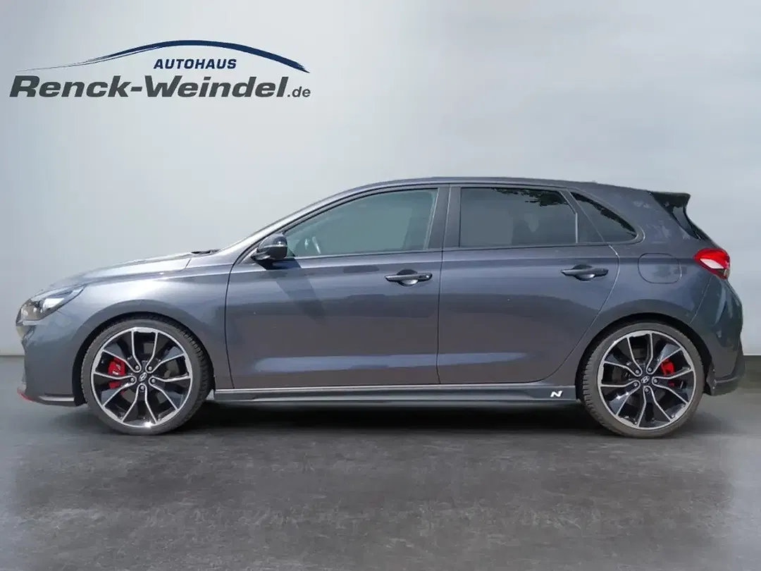 Hyundai i30 - Thumbnail 2