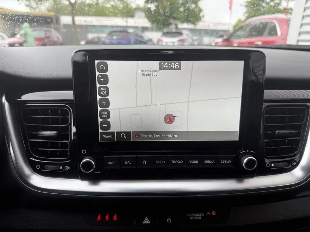 Kia Stonic - Thumbnail 14