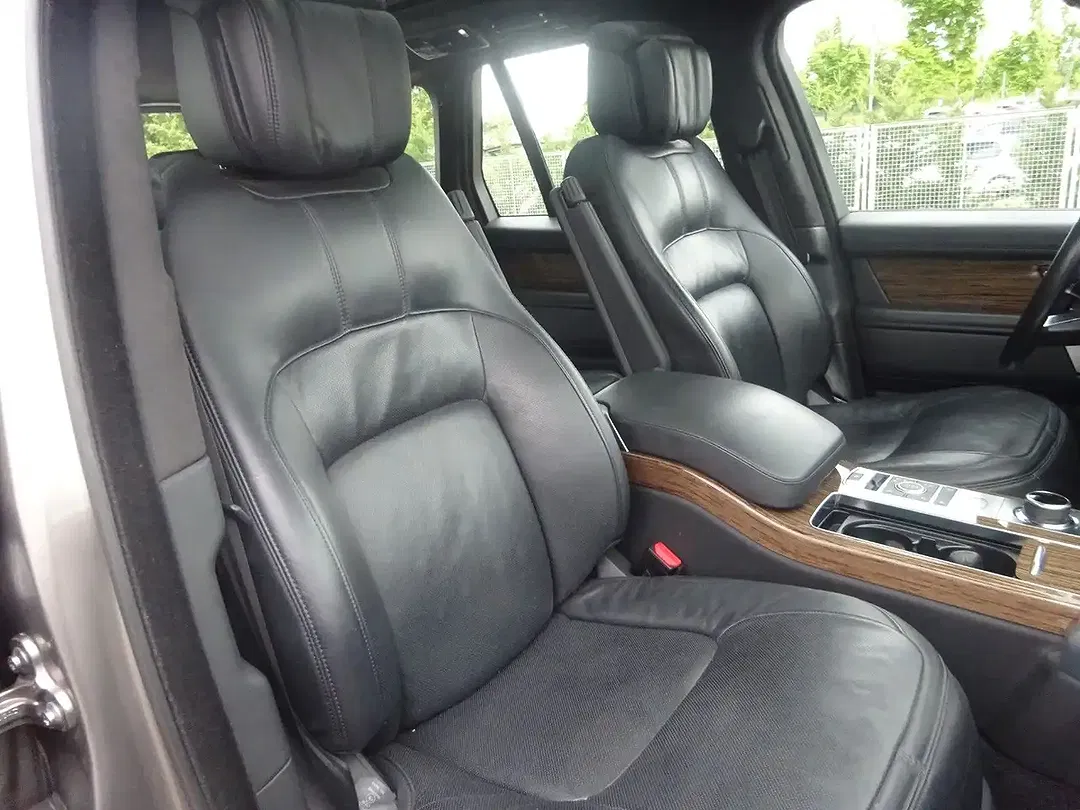 Land Rover Range Rover - Thumbnail 7