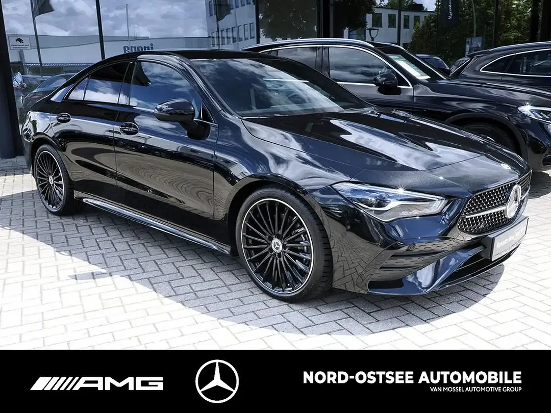 Mercedes-Benz CLA 200 - Thumbnail 3