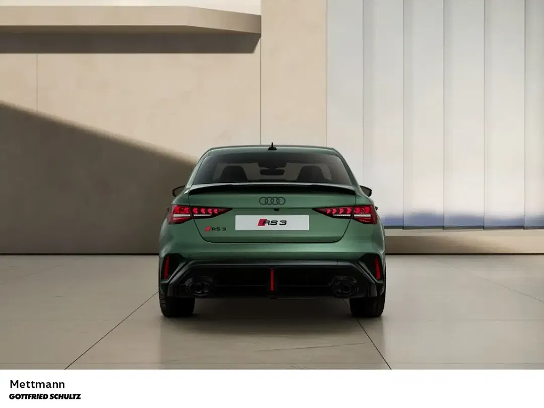 Audi RS3 - Thumbnail 4