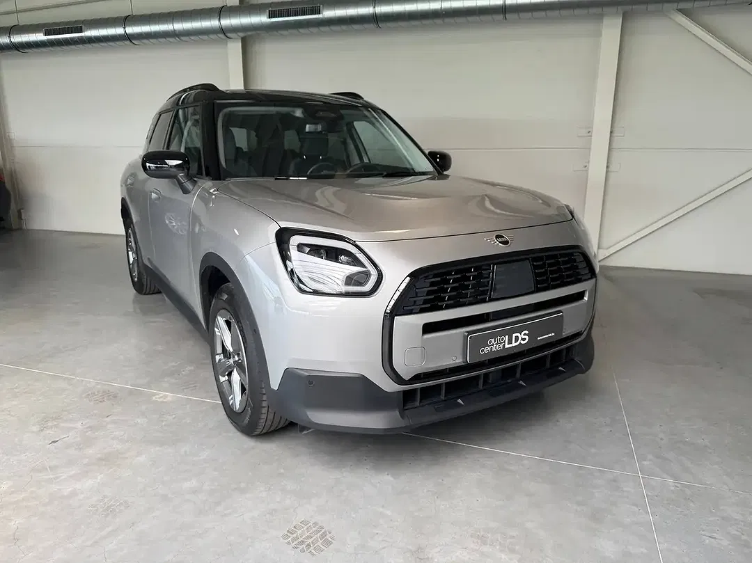 MINI Countryman C - Thumbnail 1