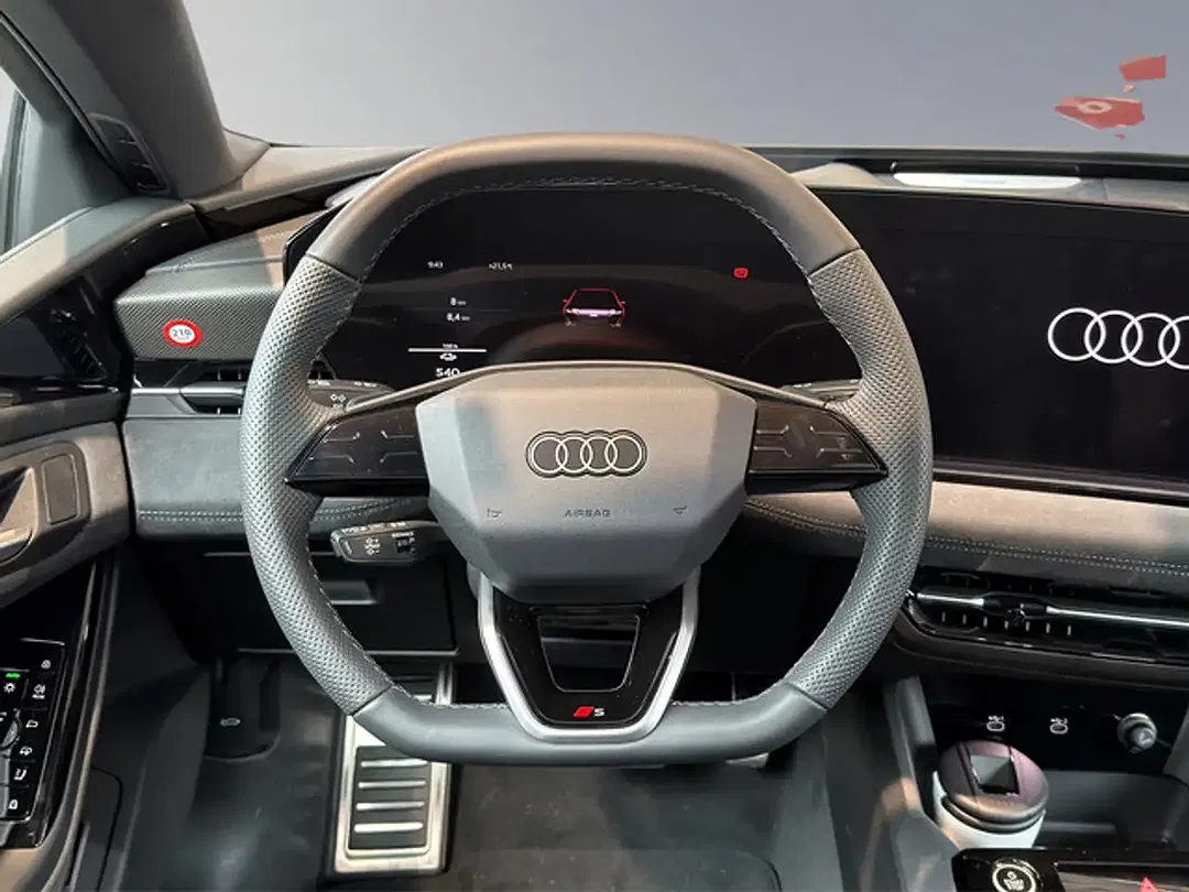 Audi A6 e-tron - Thumbnail 12