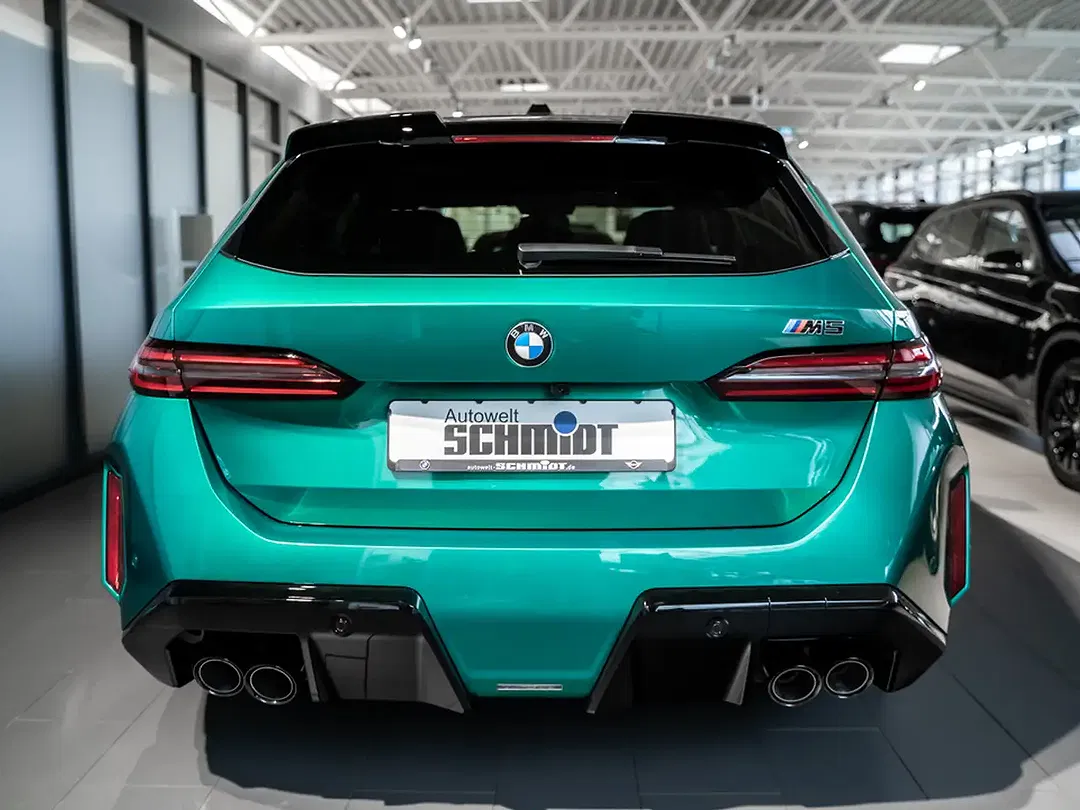 BMW M5 - Thumbnail 10