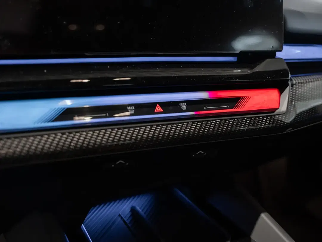 BMW M5 - Thumbnail 15