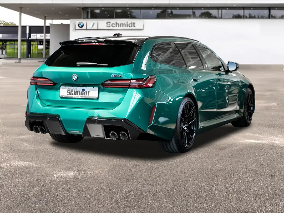 BMW M5 - Thumbnail 2