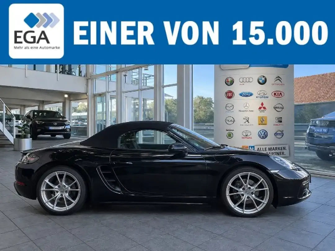 Porsche Boxster - Thumbnail 5