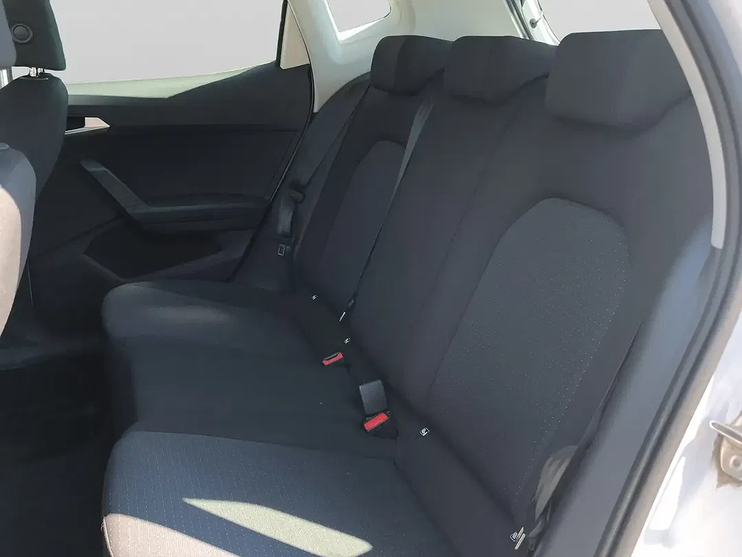 SEAT Arona - Thumbnail 14