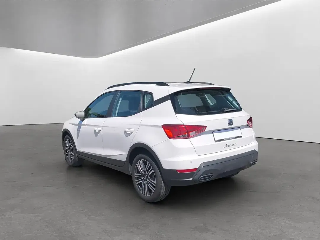SEAT Arona - Thumbnail 5