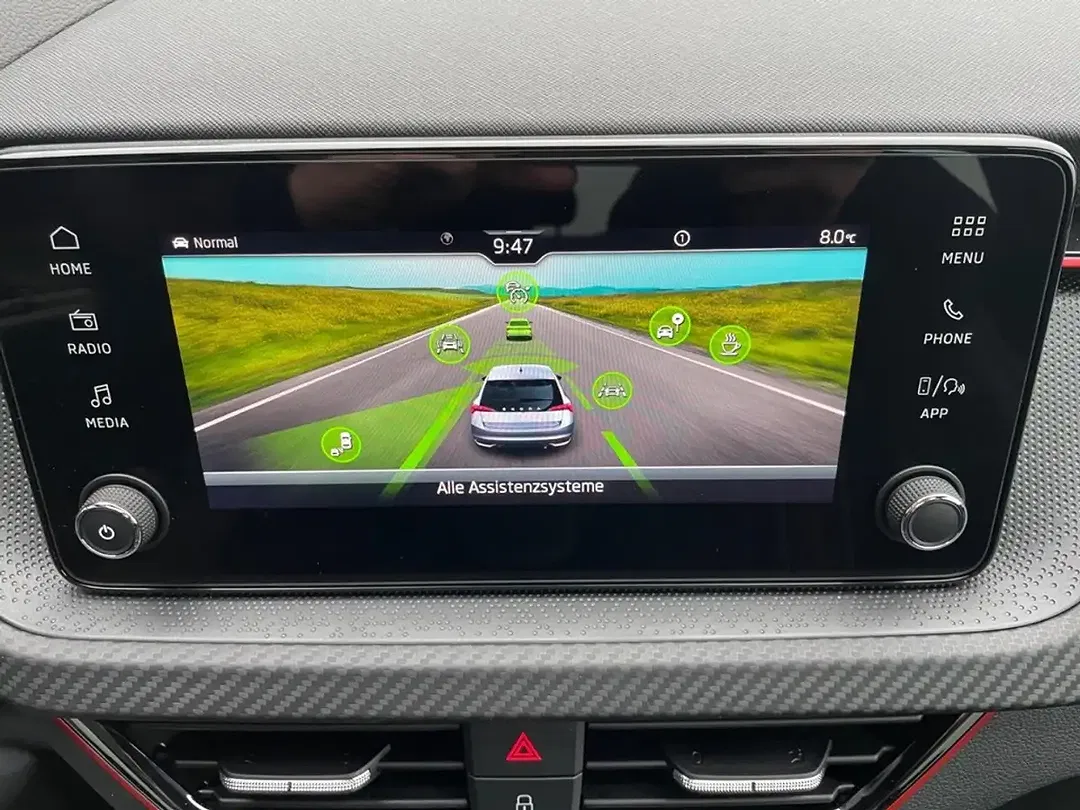 Skoda Scala - Thumbnail 15