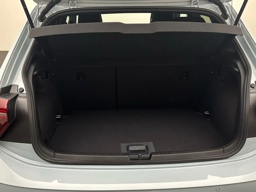 Volkswagen Polo - Thumbnail 12