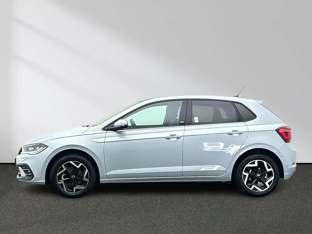 Volkswagen Polo - Thumbnail 1