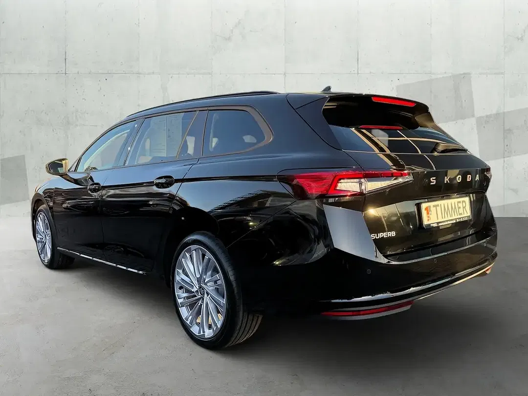 Skoda Superb - Thumbnail 3