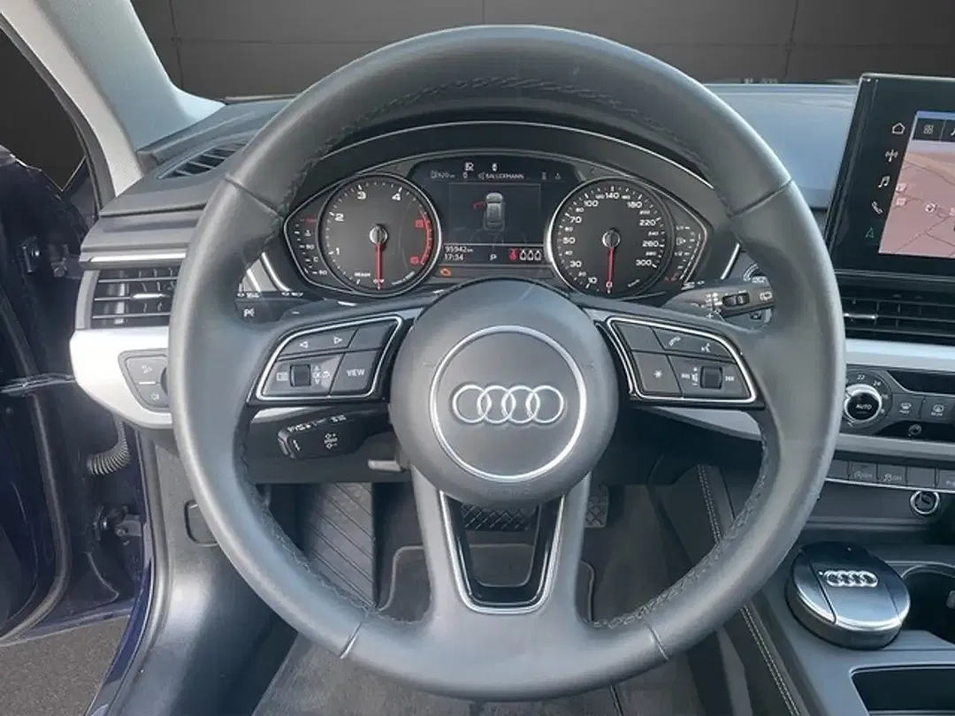 Audi A4 - Thumbnail 11