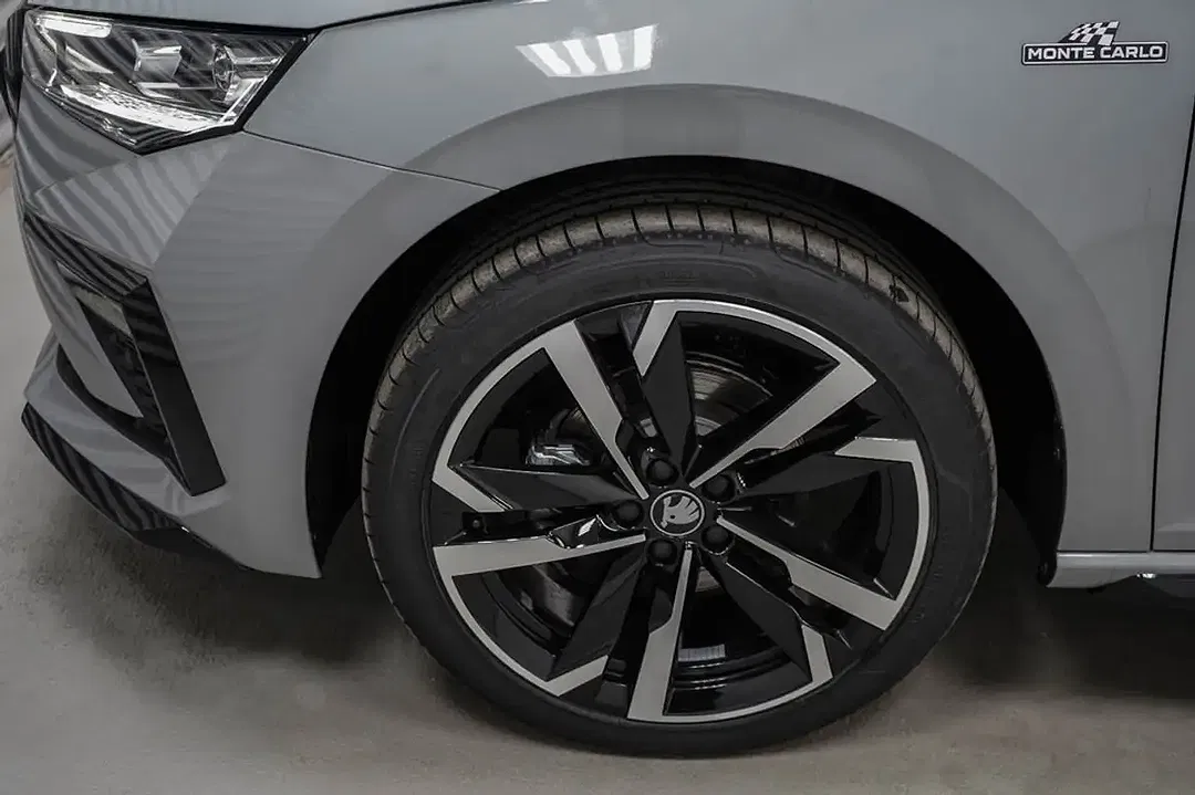 Skoda Scala - Thumbnail 5