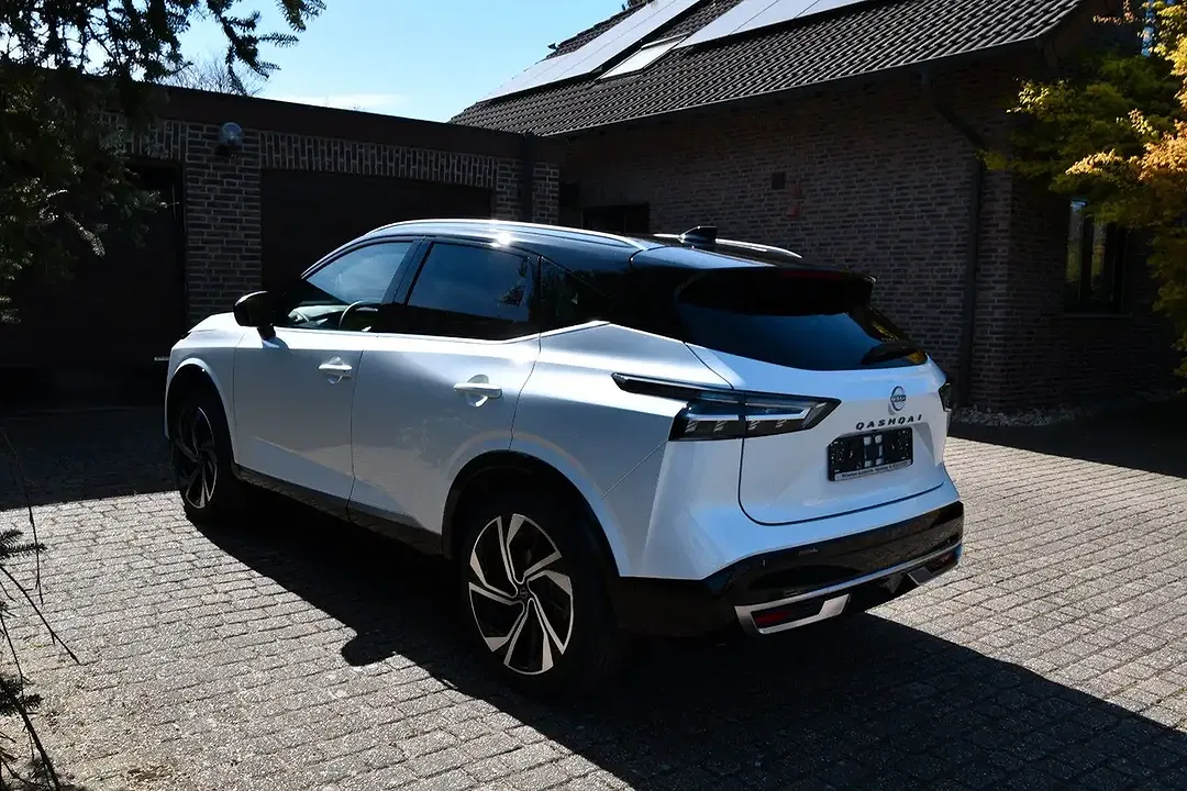 Nissan Qashqai - Thumbnail 8