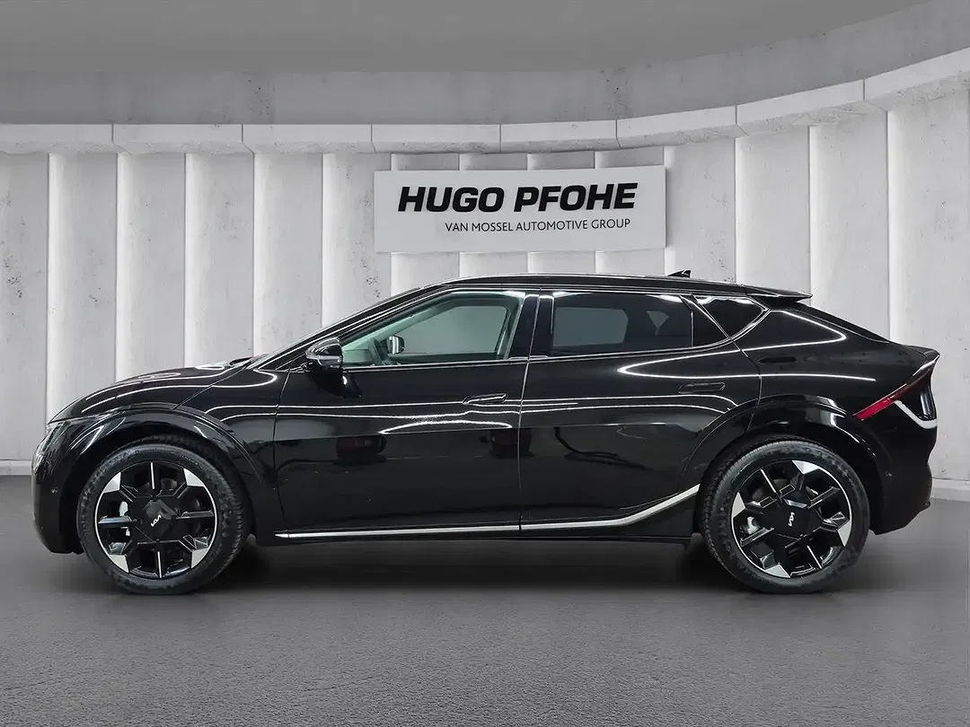 Kia EV6 - Thumbnail 10